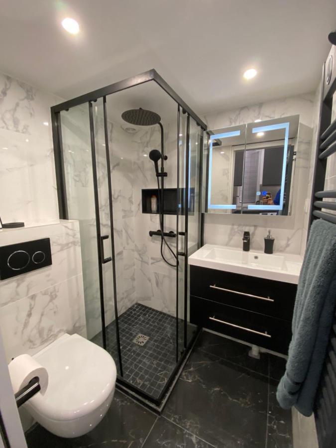 شقة Luxurious Loft Near Jardin Du Luxembourg باريس المظهر الخارجي الصورة